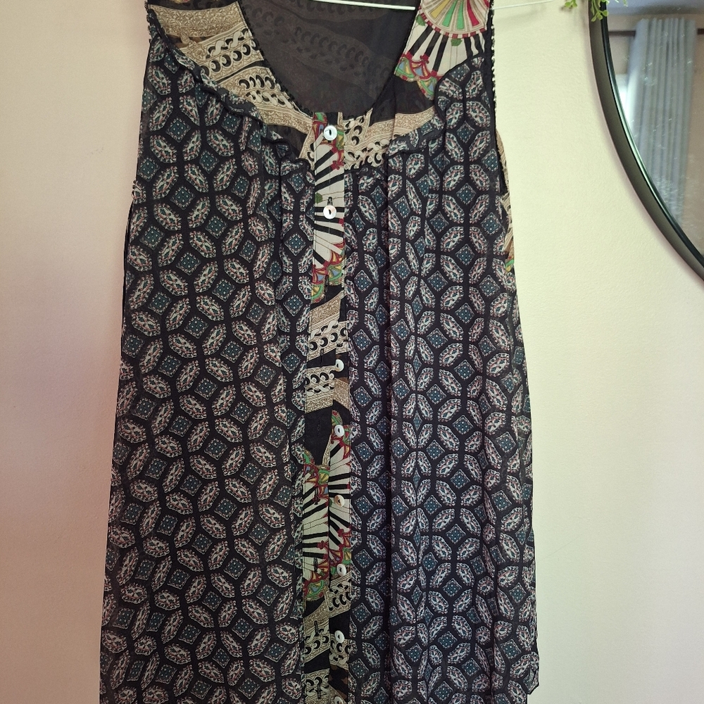 Papillon Blanc Geometric Patterned Top - Black and Cream